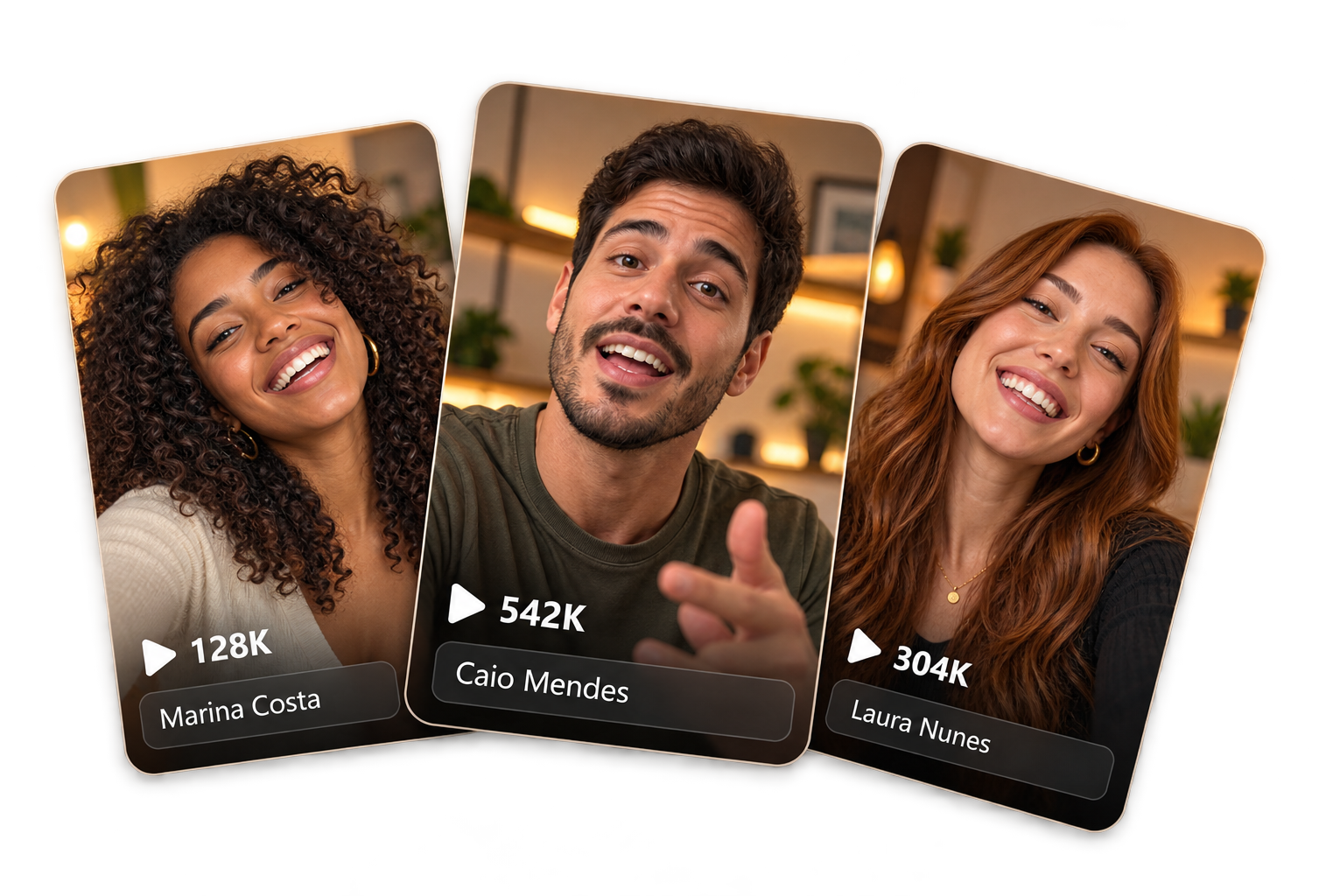 Três criadores em vídeos verticais com nomes e números de reproduções